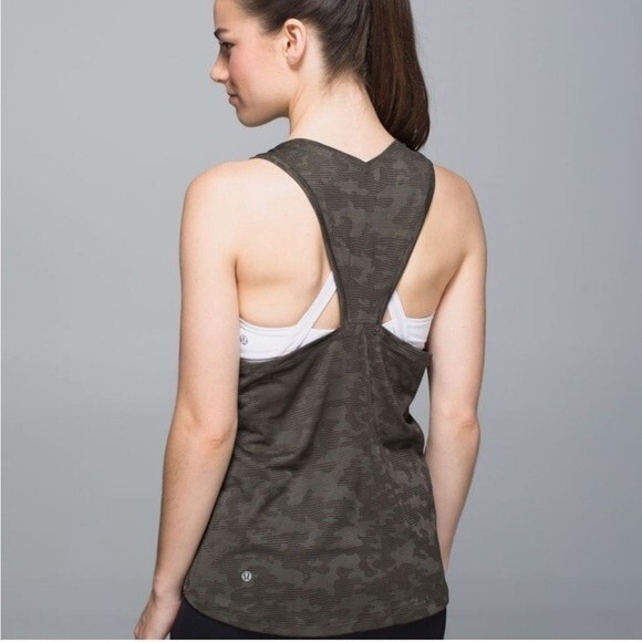 Lululemon Deep Camo Run For Days Tank - Picture 4 of 16